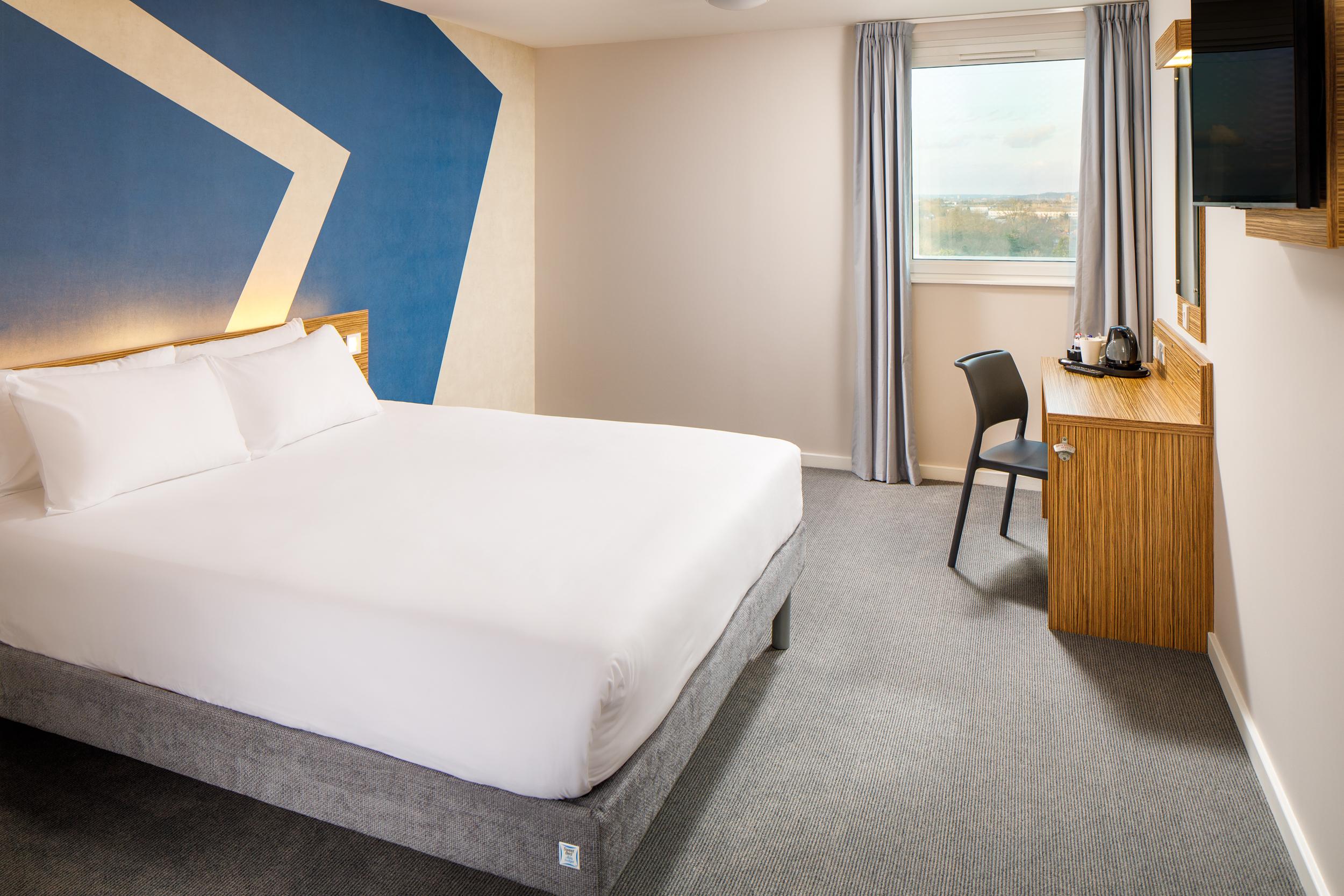Ibis Budget London Heathrow Central Cranford Exteriér fotografie